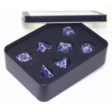 Dobbelst.Set Metaal Silver/Blauw pijlen Dobbelst.Set Metaal Silver/Blauw pijlen