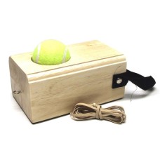 Tennistrainerblok hout groot blank.1.2 kilo
* levertijd onbekend *